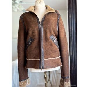 $850 Ugg Genuine Leather Brown Zipper Jacket Fur Inside new with tags